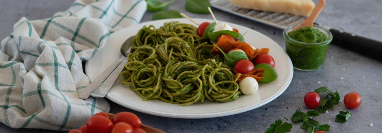 Rezept der Woche: Spaghettini mit Basilikum-Senf-Pesto &amp; italienischen ...