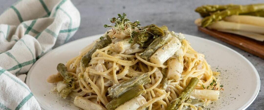 Rezept der Woche: Spaghetti mit grünem und weißem Spargel