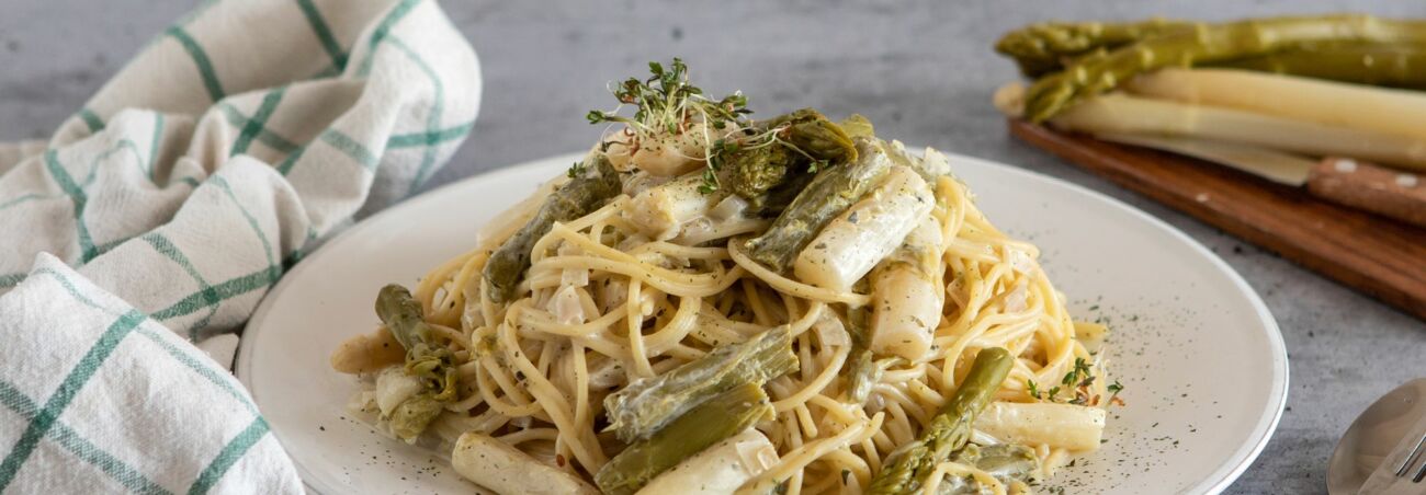 Rezept der Woche: Spaghetti mit grünem und weißem Spargel Rezept der Woche: Spaghetti mit grünem und weißem Spargel