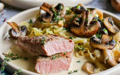 Rezept der Woche: Kalbsschnitzel auf Ragout von Austernpilzen und Champignons