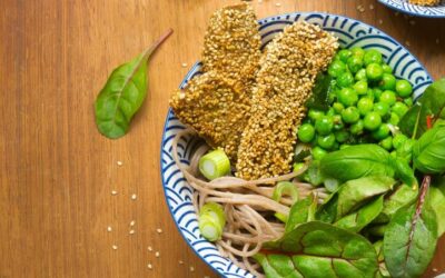 Rezept der Woche: Grüne Soba-Bowl mit knusprigem Sesam-Tofu