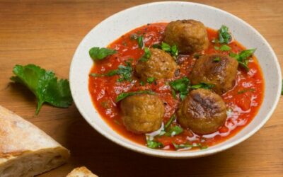 Rezept der Woche: Vegetarische Hackbällchen in Tomatensauce